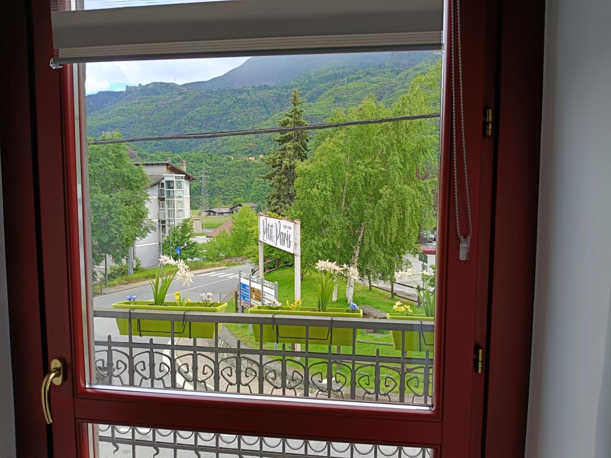 Appartement Liberty House Alps à Châtillon Extérieur photo