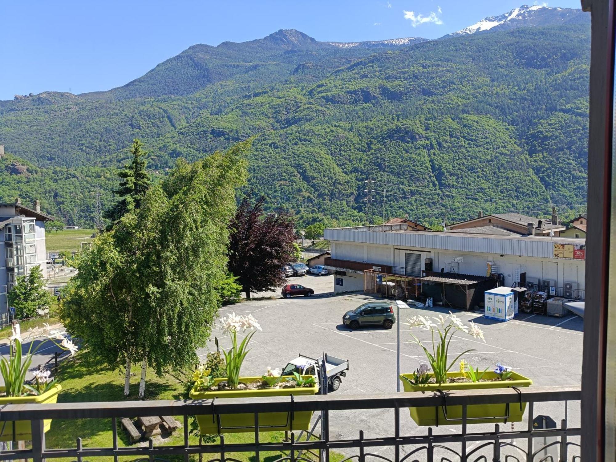 Appartement Liberty House Alps à Châtillon Extérieur photo